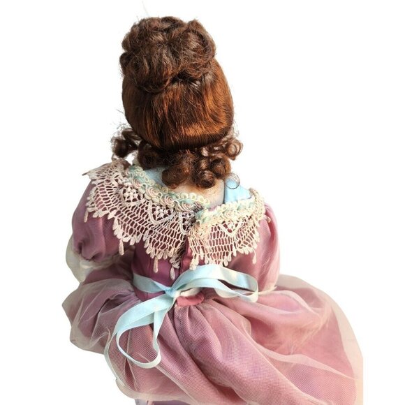 Paradise Galleries Timeless Love Tender Moments Set Porcelain Sitting Doll 1999 - Picture 7 of 13